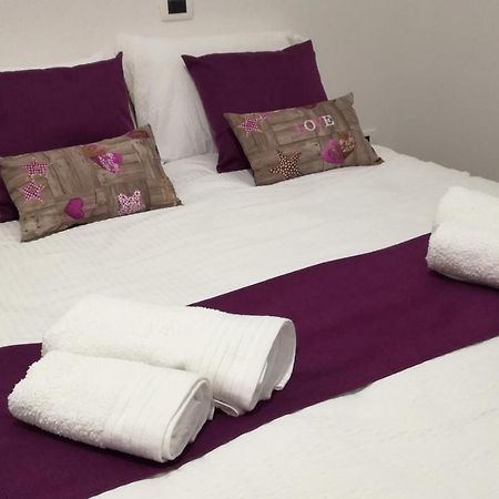 Apartmaji Apollonio Изола Екстериор снимка