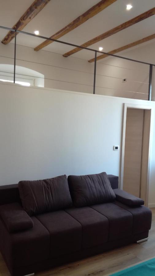 Apartmaji Apollonio Изола Екстериор снимка